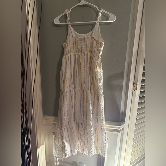 Old Navy White Midi Sundress with Pleated Tiered Design and Spaghetti Straps - Picture 2 of 5